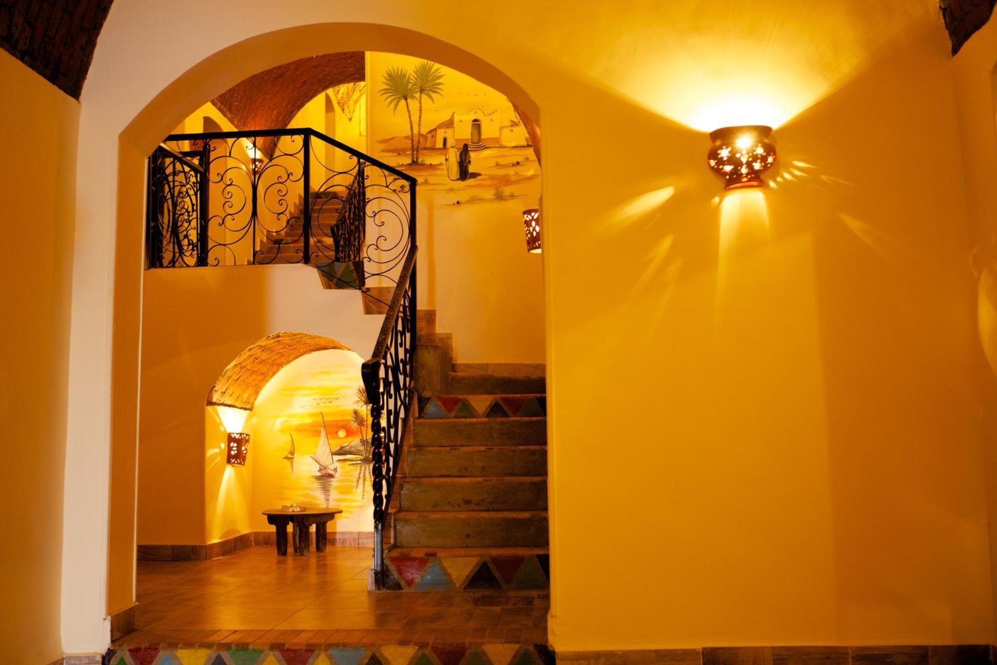 Hadouta Masreya Nubian Guest House Aswan Exterior foto