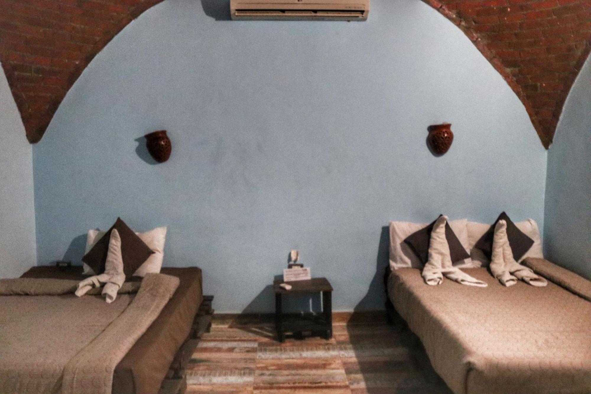 Hadouta Masreya Nubian Guest House Aswan Exterior foto