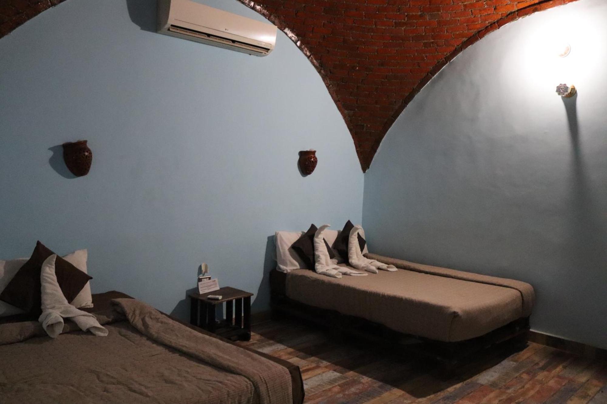 Hadouta Masreya Nubian Guest House Aswan Exterior foto